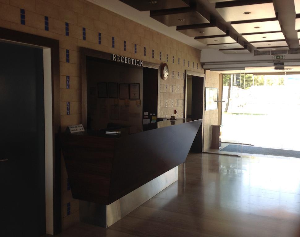 Aquarius Beach Hotel Limassol Exterior photo